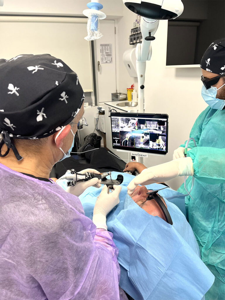 Cirugia Oral, Maxilofacial, Barcelona, Jose Javier Bara Casaus, Clinica Bara-Gaseni